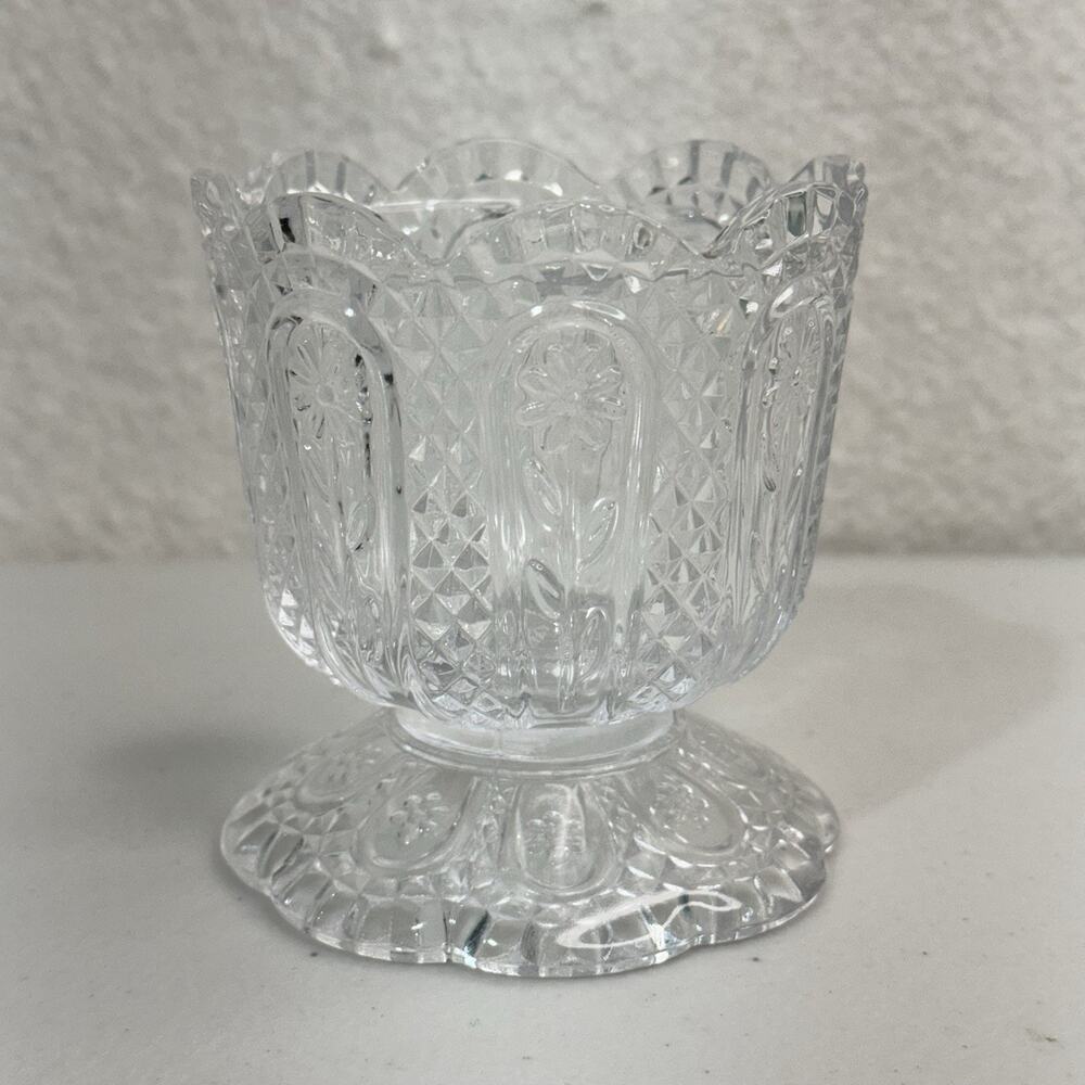 AVON Fostoria “Daisy & Diamond” Clear Glass Footed Candle Holder Candy Dish VTG